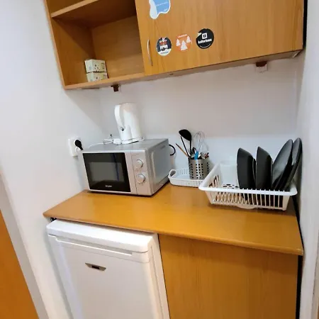 închiriez Garsoniera în Regim Hotelier Unirii
