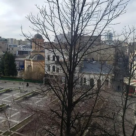 Inchiriez Garsoniera In Regim Hotelier Unirii Διαμέρισμα *