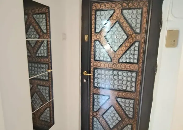 Inchiriez Garsoniera In Regim Hotelier Unirii Βουκουρέστι
